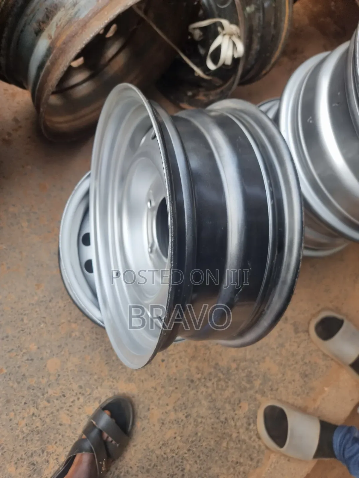 Rims for Land Cruiser Hard Top Size 16.