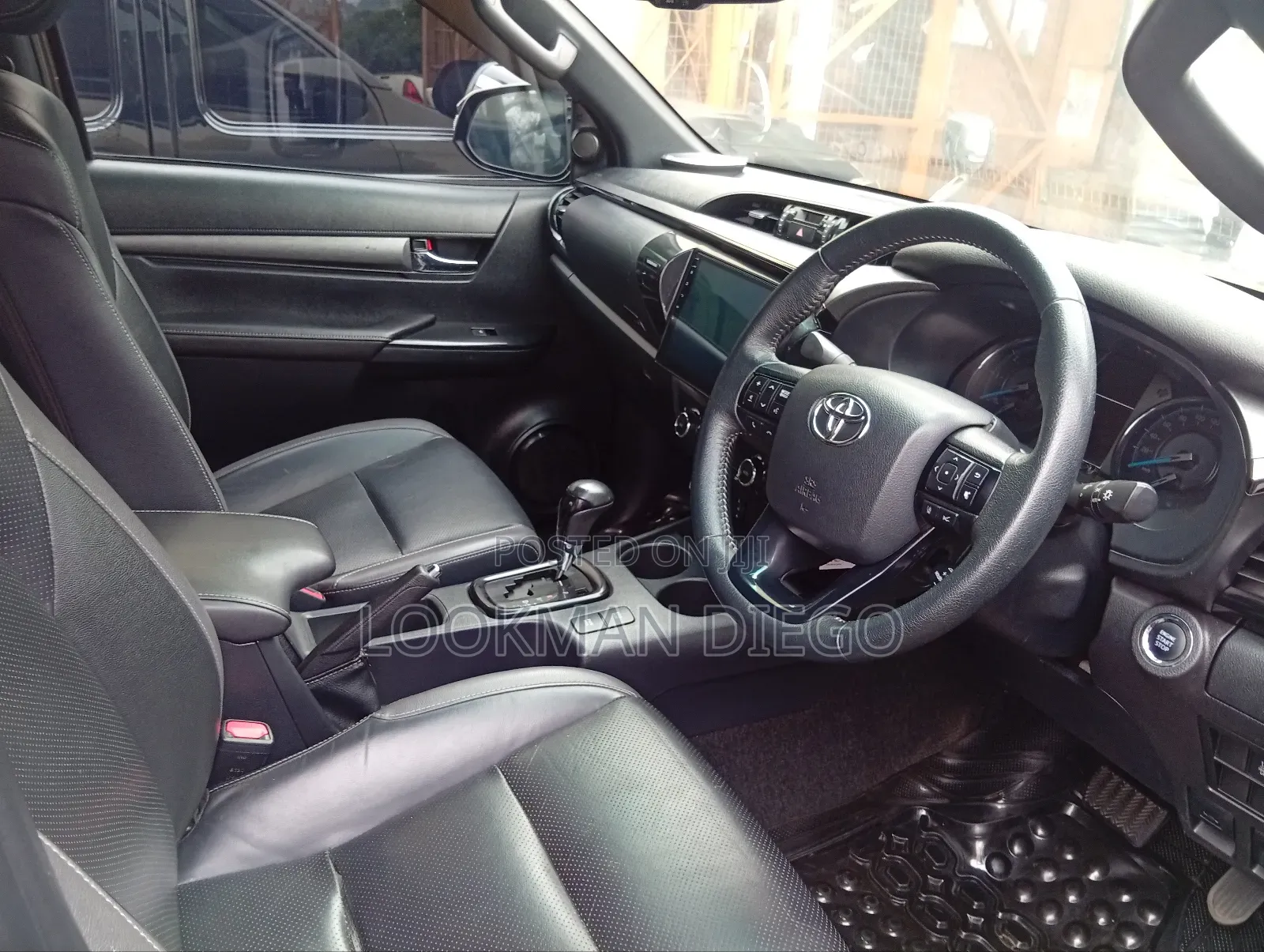 Toyota Hilux 2.8 Diesel 2020 Green
