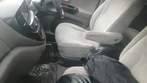 Toyota Estima 2007 White