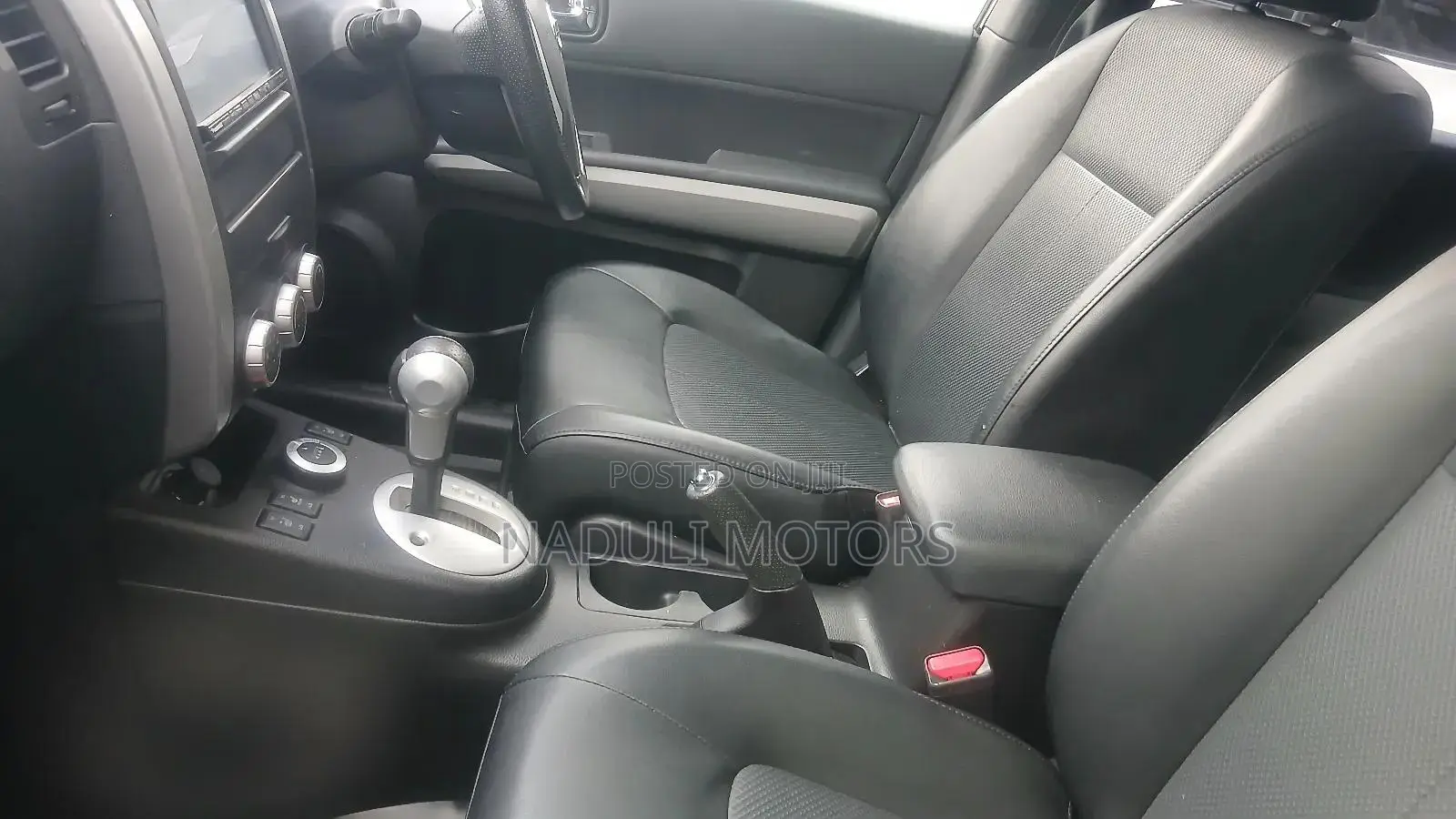 Nissan X-Trail 2010 Black