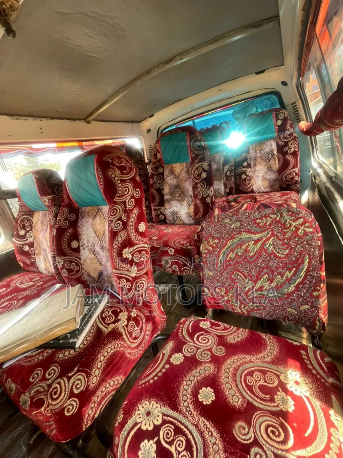 Toyota HiAce 2003 White