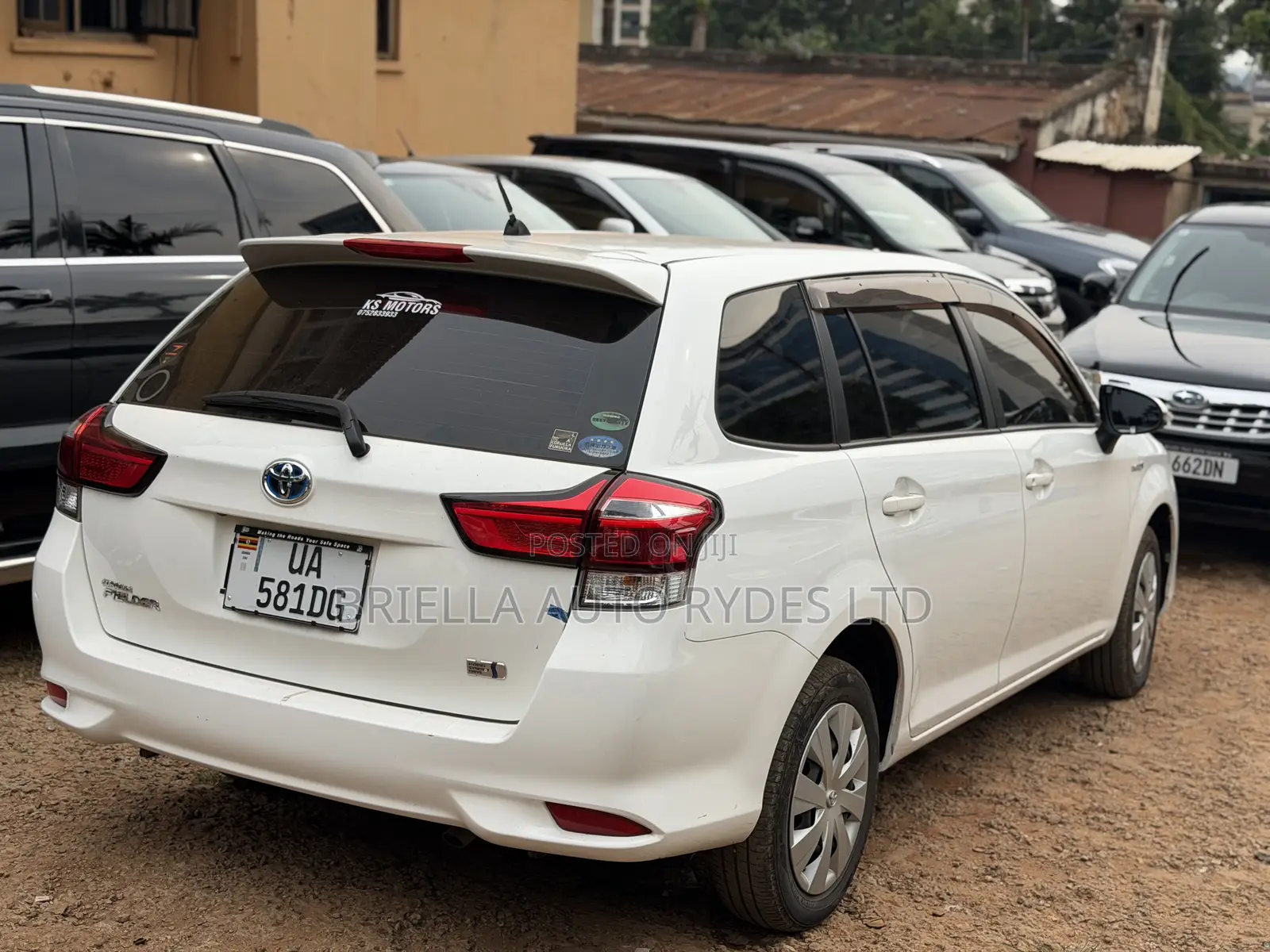 Toyota Corolla Fielder 2016 White