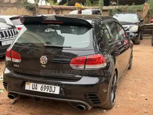 Volkswagen Golf GTI 2012 Black