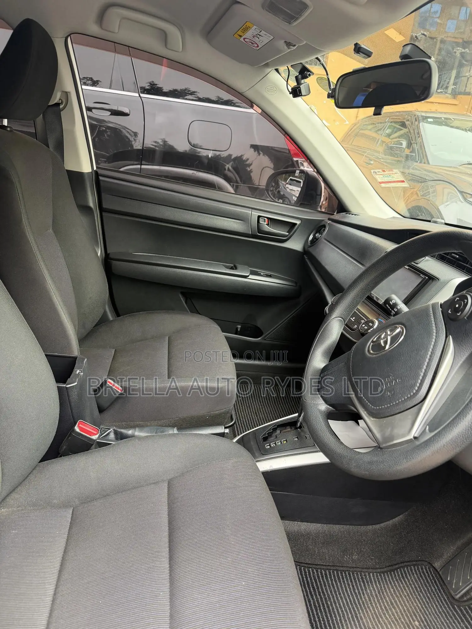 Toyota Corolla Fielder 2016 White