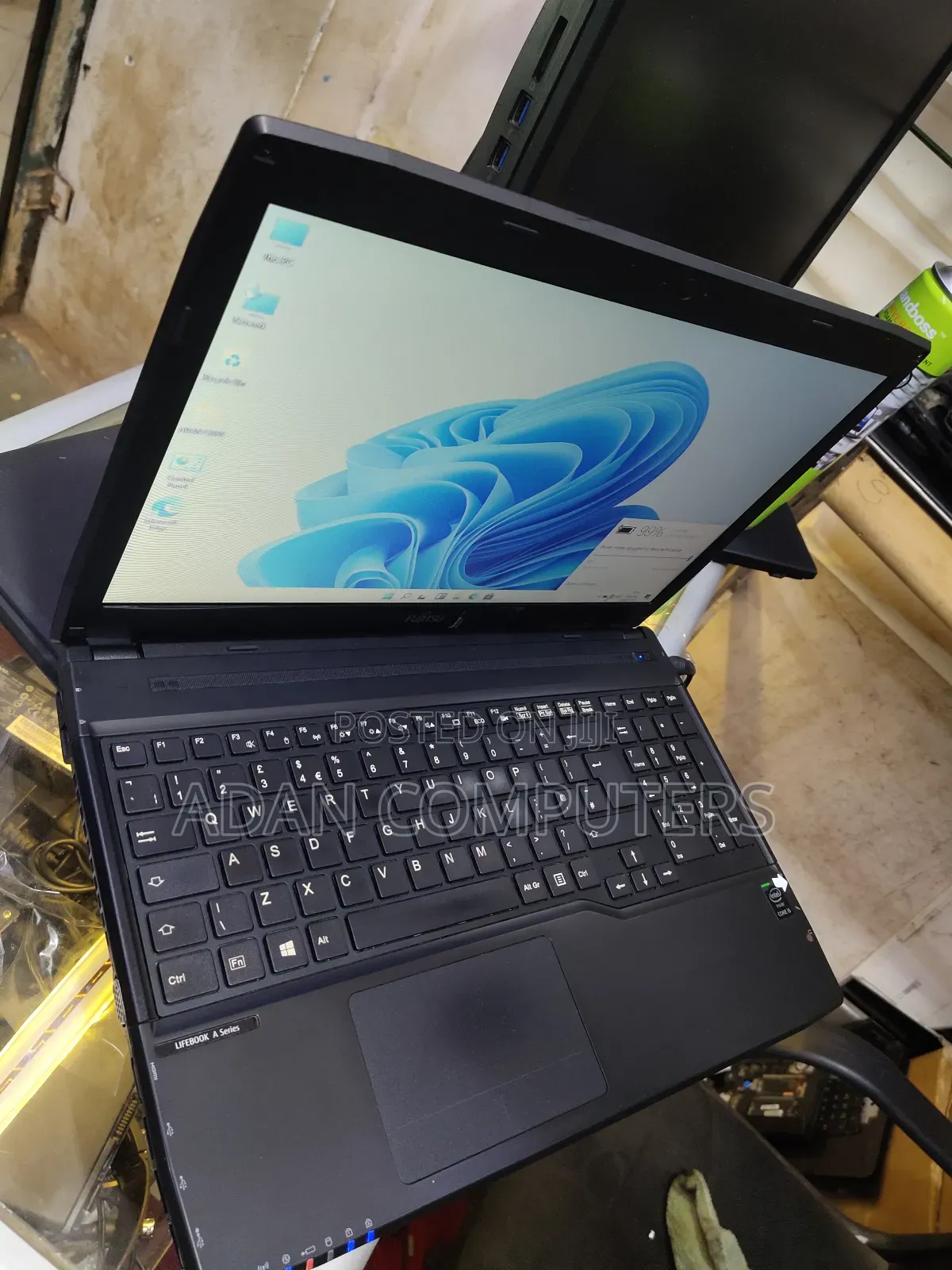 Laptop Fujitsu Lifebook A544 8GB Intel Core i5 SSD 128GB