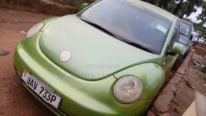 Volkswagen Beetle 2004 Green