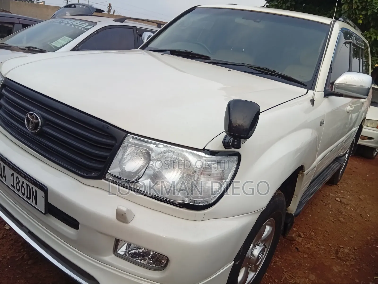 Toyota Land Cruiser 2003 White