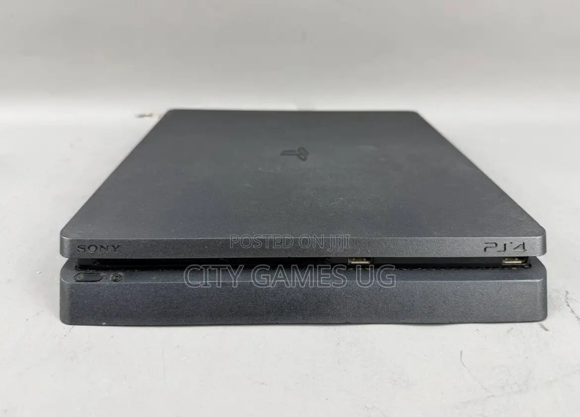Sony Playstation 4 Slim Console W/ Controller in Box