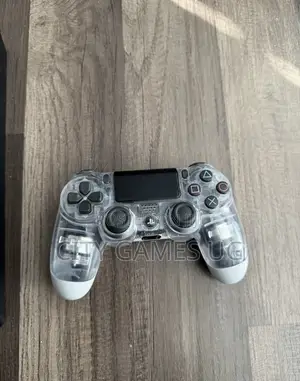 Sony Playstation 4 Sliblack Video Game Console in Working Condition