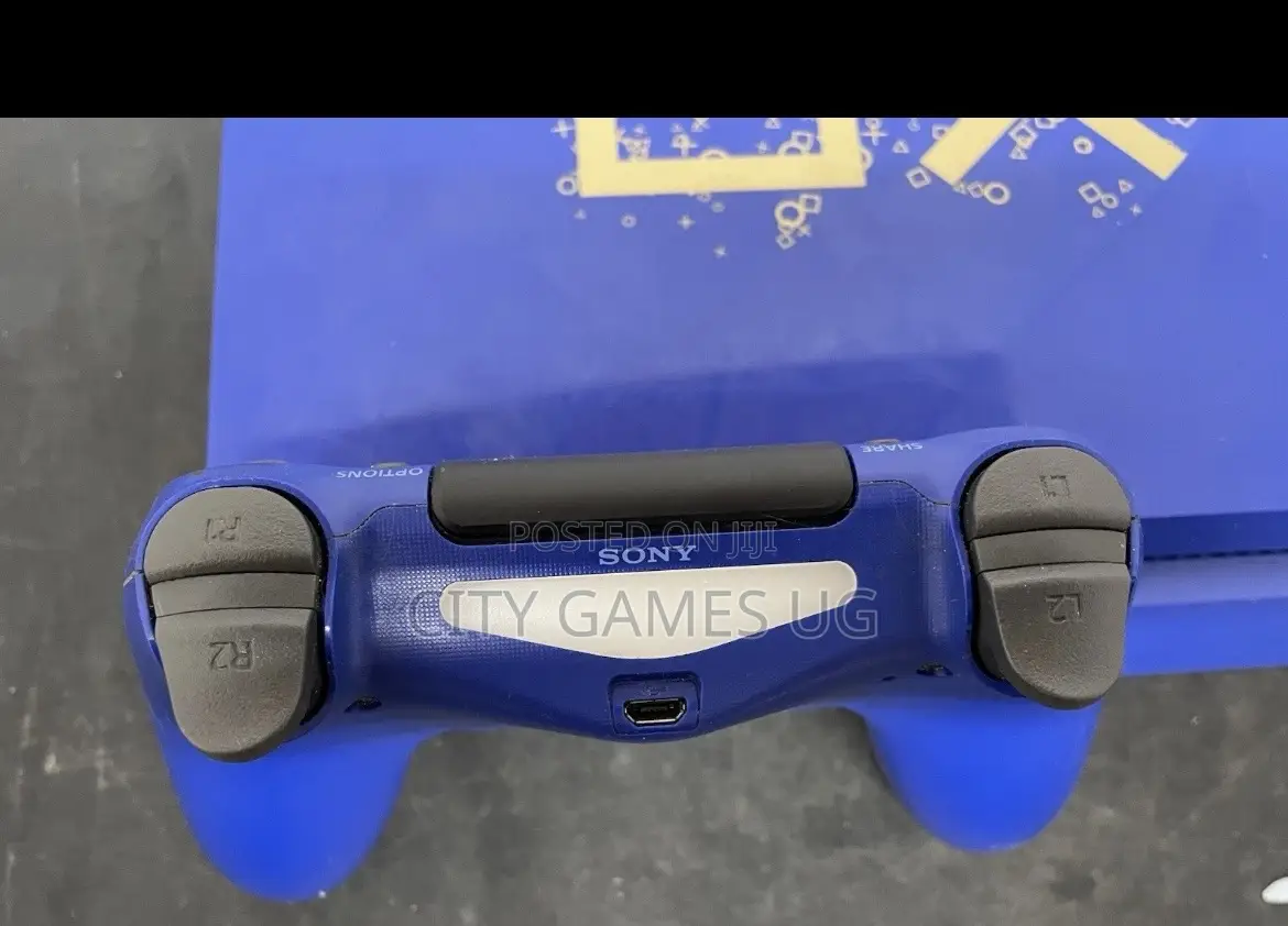 Sony Playstation 4 Days of Play Limited Edition Gaming Console - Blue