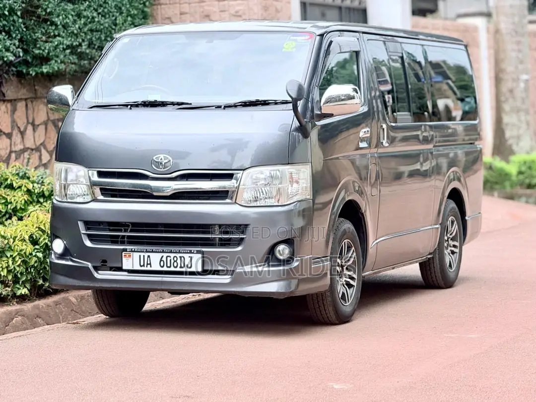 Toyota HiAce 2013 Grey