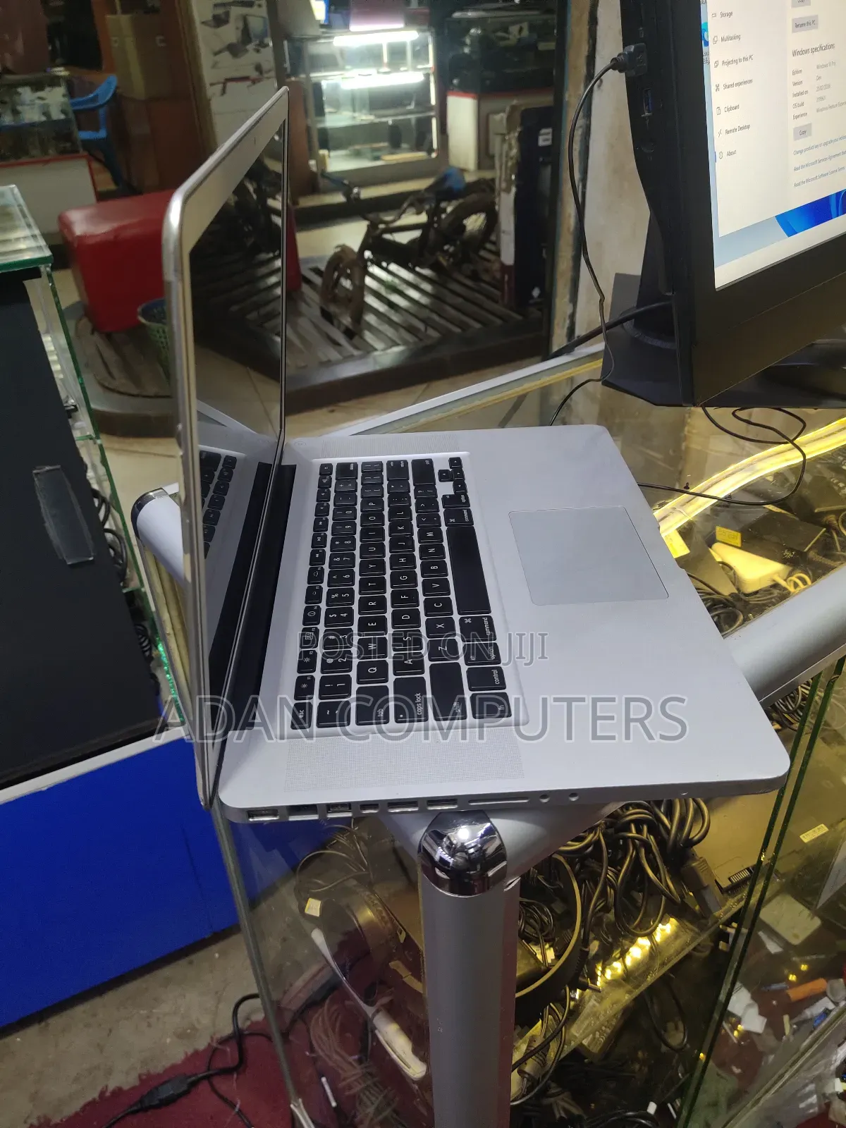 Laptop Apple MacBook 2010 4GB Intel Core i7 HDD 250GB