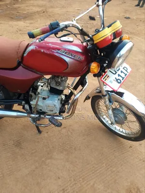 Bajaj Boxer 100 2019 Red