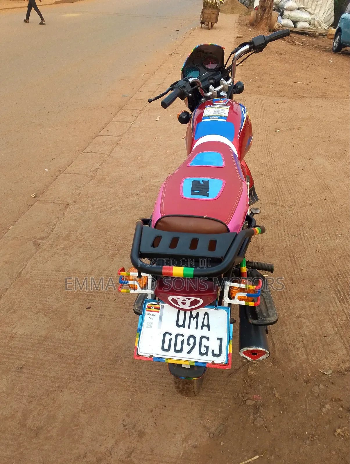 Bajaj Boxer 125 2025 Red