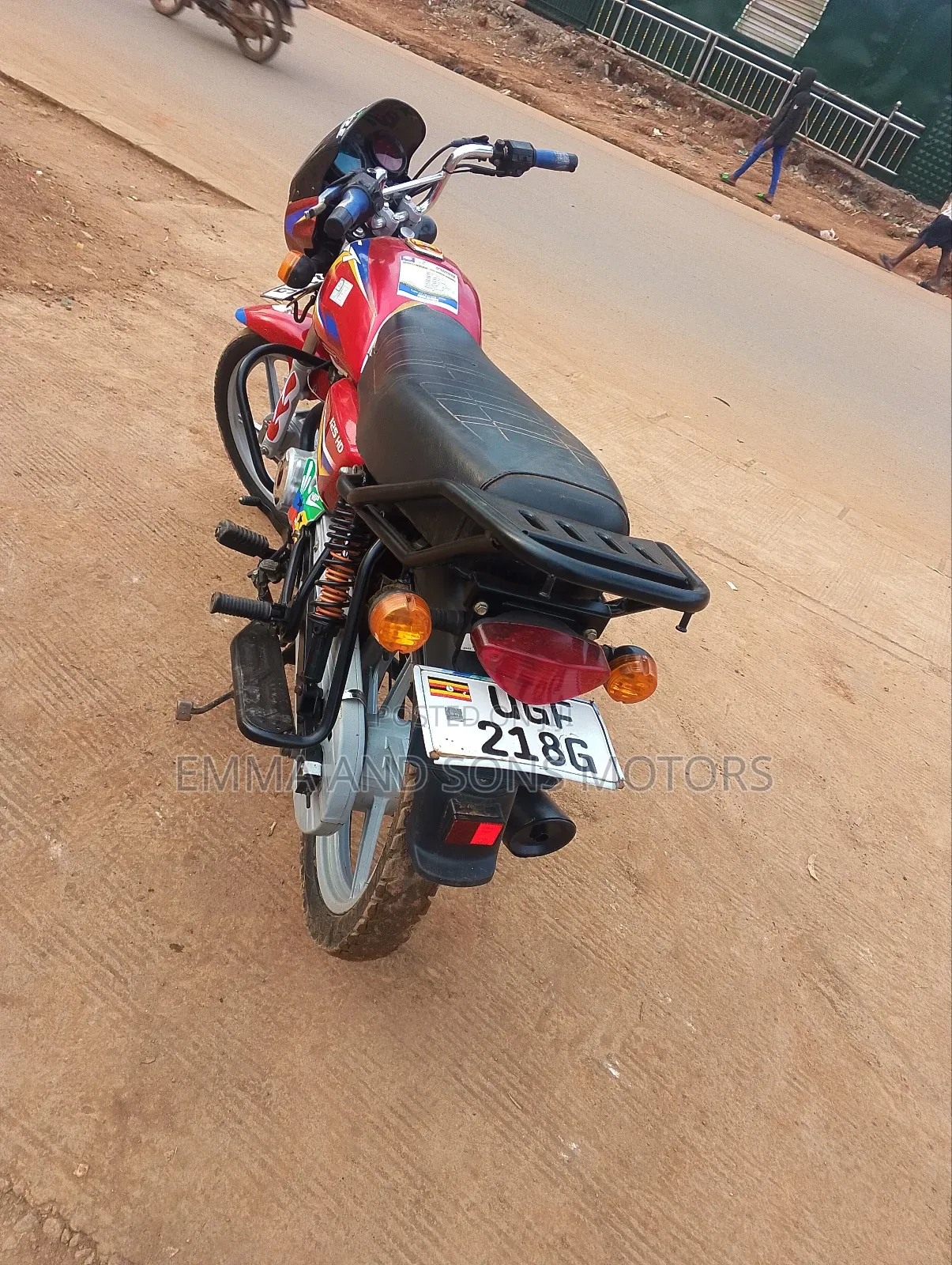 Bajaj Boxer 125 2024 Red
