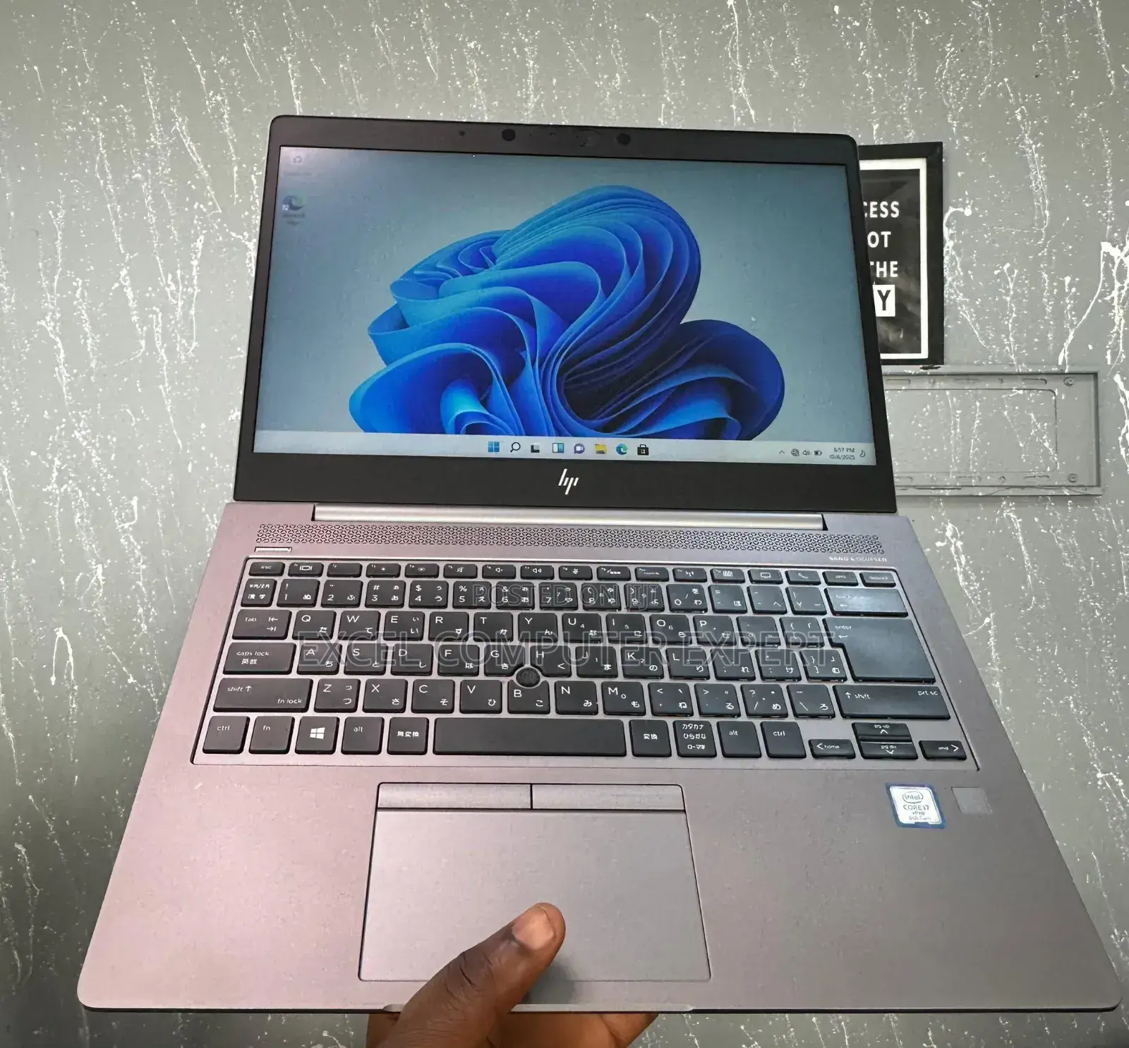 New Laptop HP ZBook 14u G6 8GB Intel Core i7 SSD 256GB