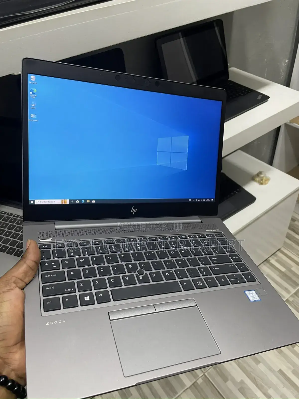 New Laptop HP ZBook 14u G6 8GB Intel Core i7 SSD 256GB