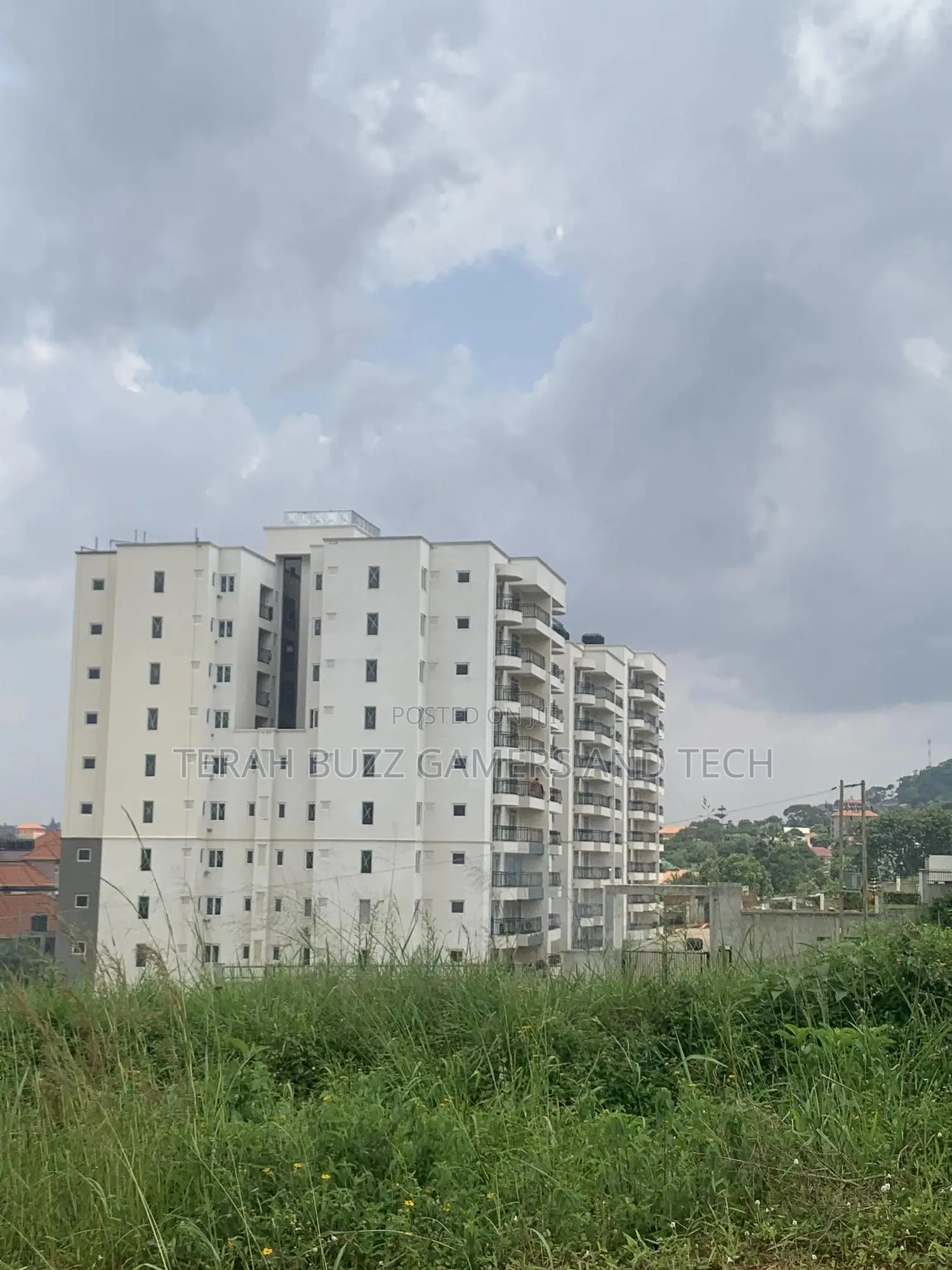 3bdrm Block of Flats in Lubowa Horizon, Central Division for sale