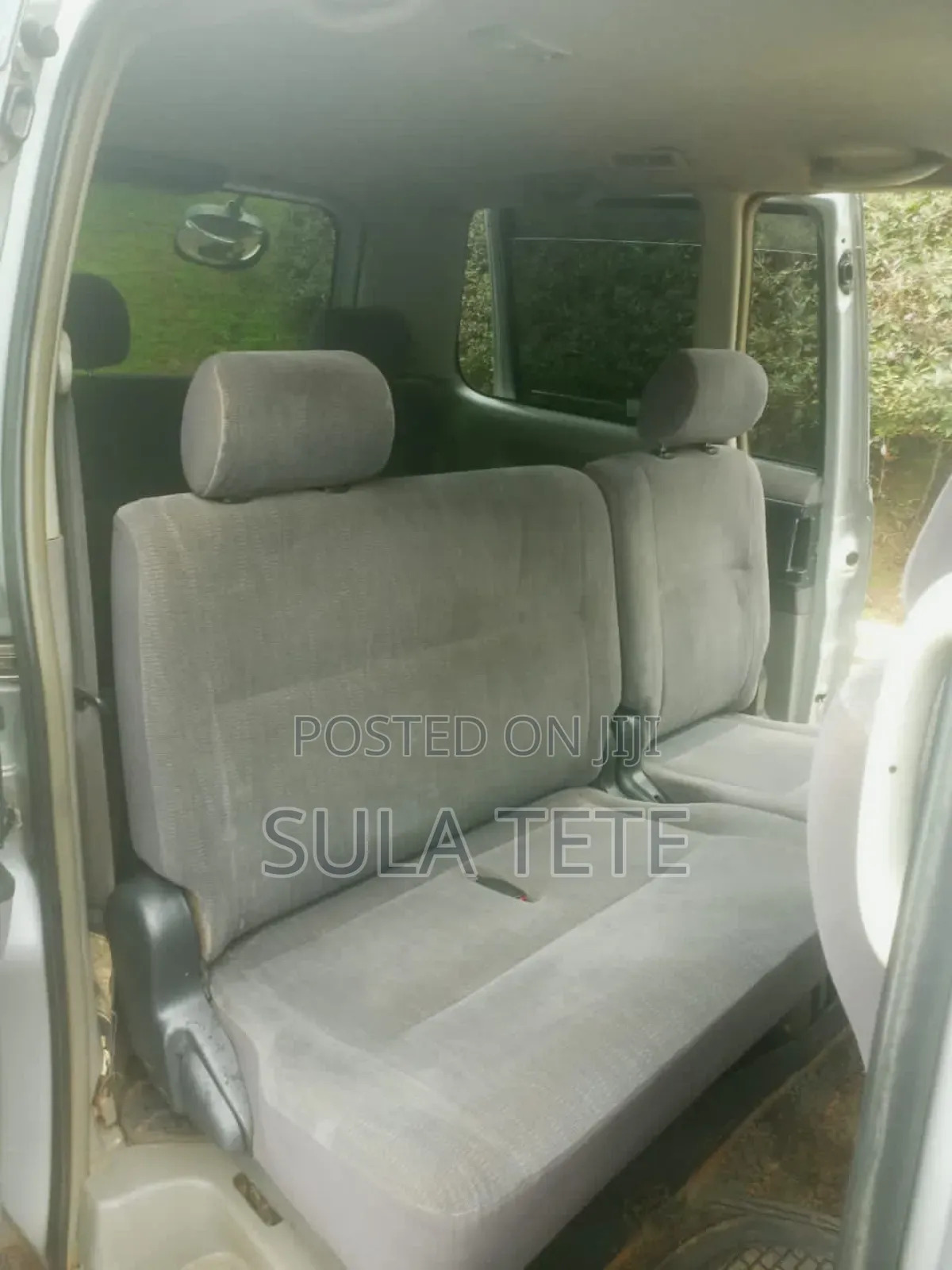 Toyota Noah 2.0 AWD (8 Seater) 2004 Silver