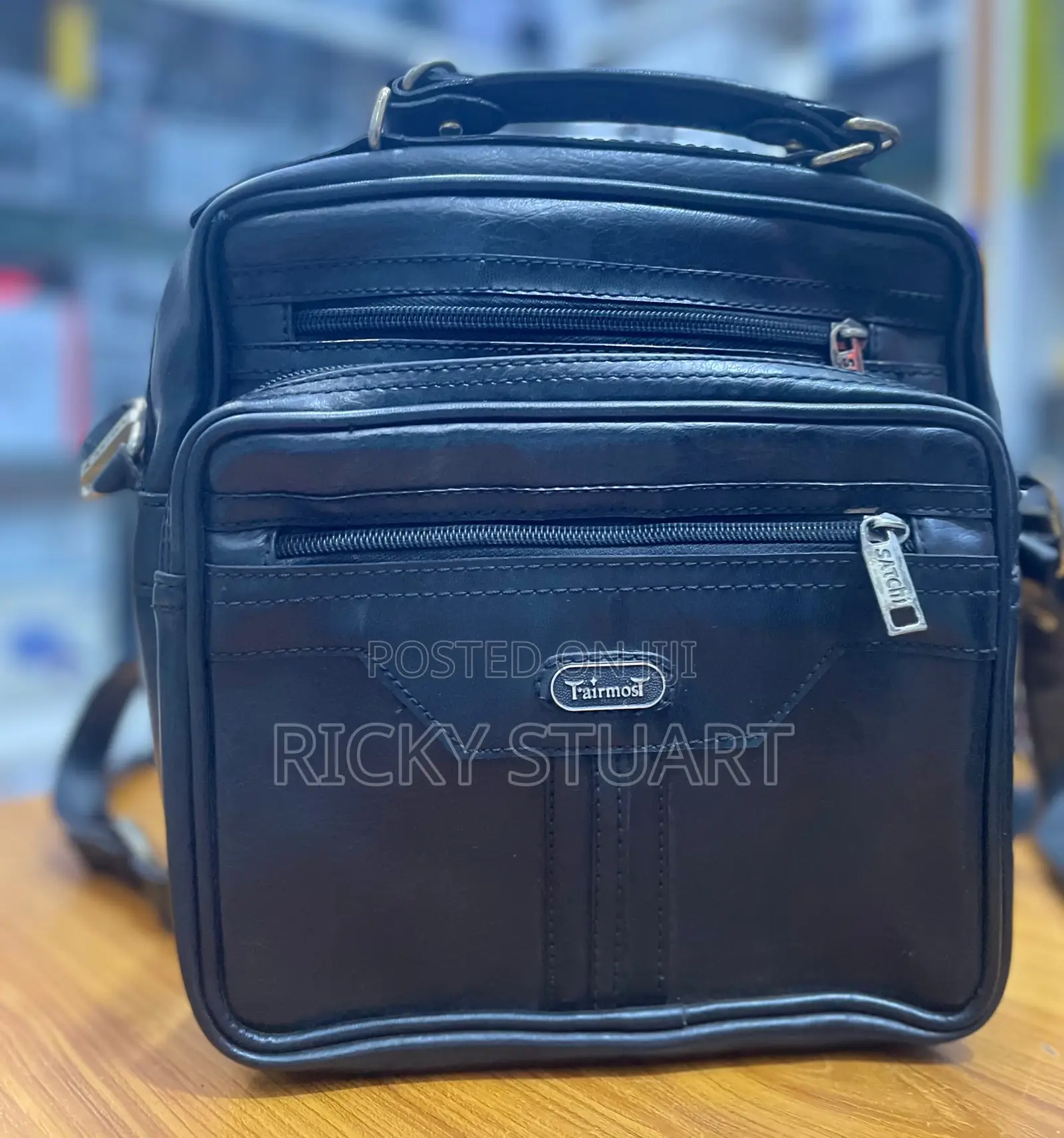 Men’S Leather Crossbody Bag