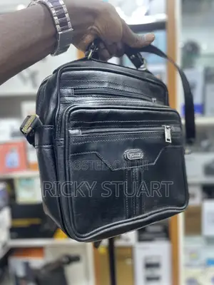 Men’S Leather Crossbody Bag