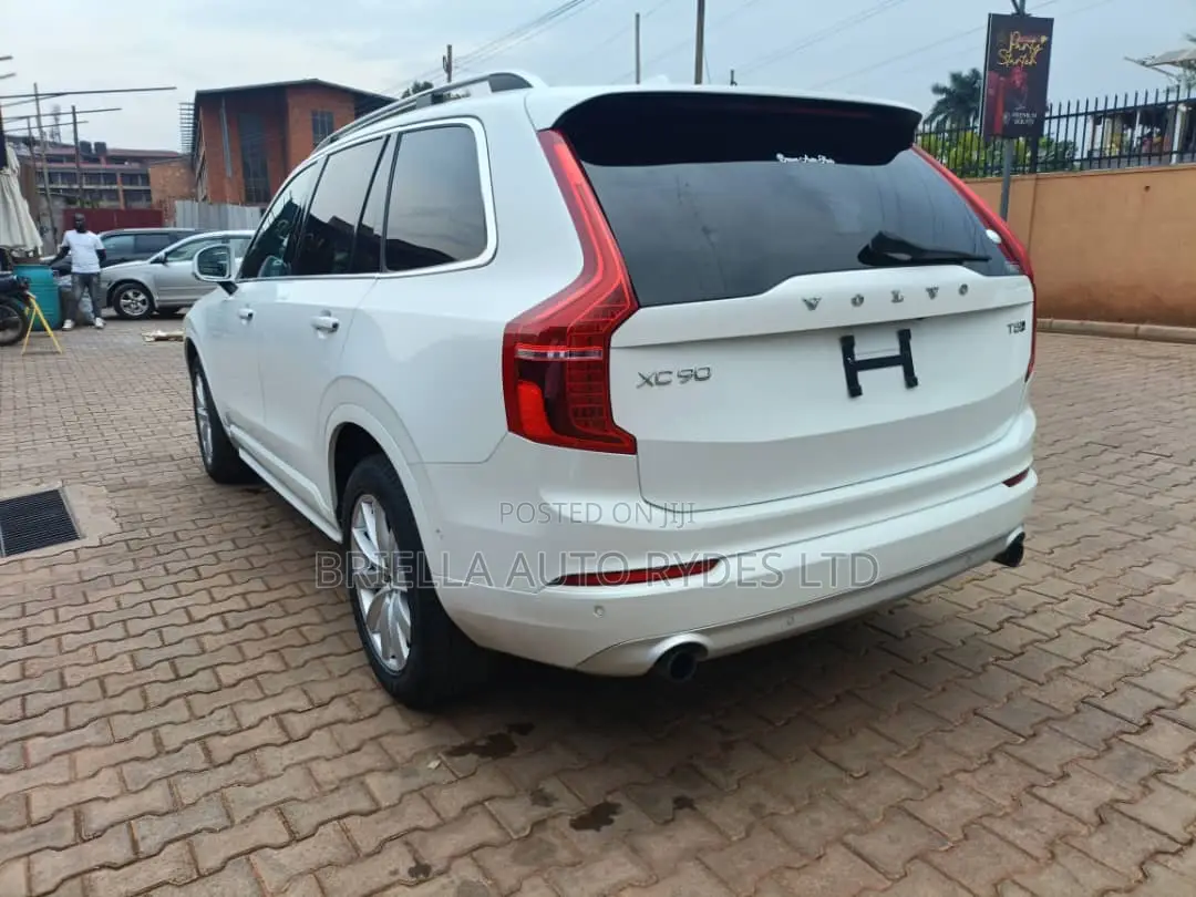 Volvo XC90 2018