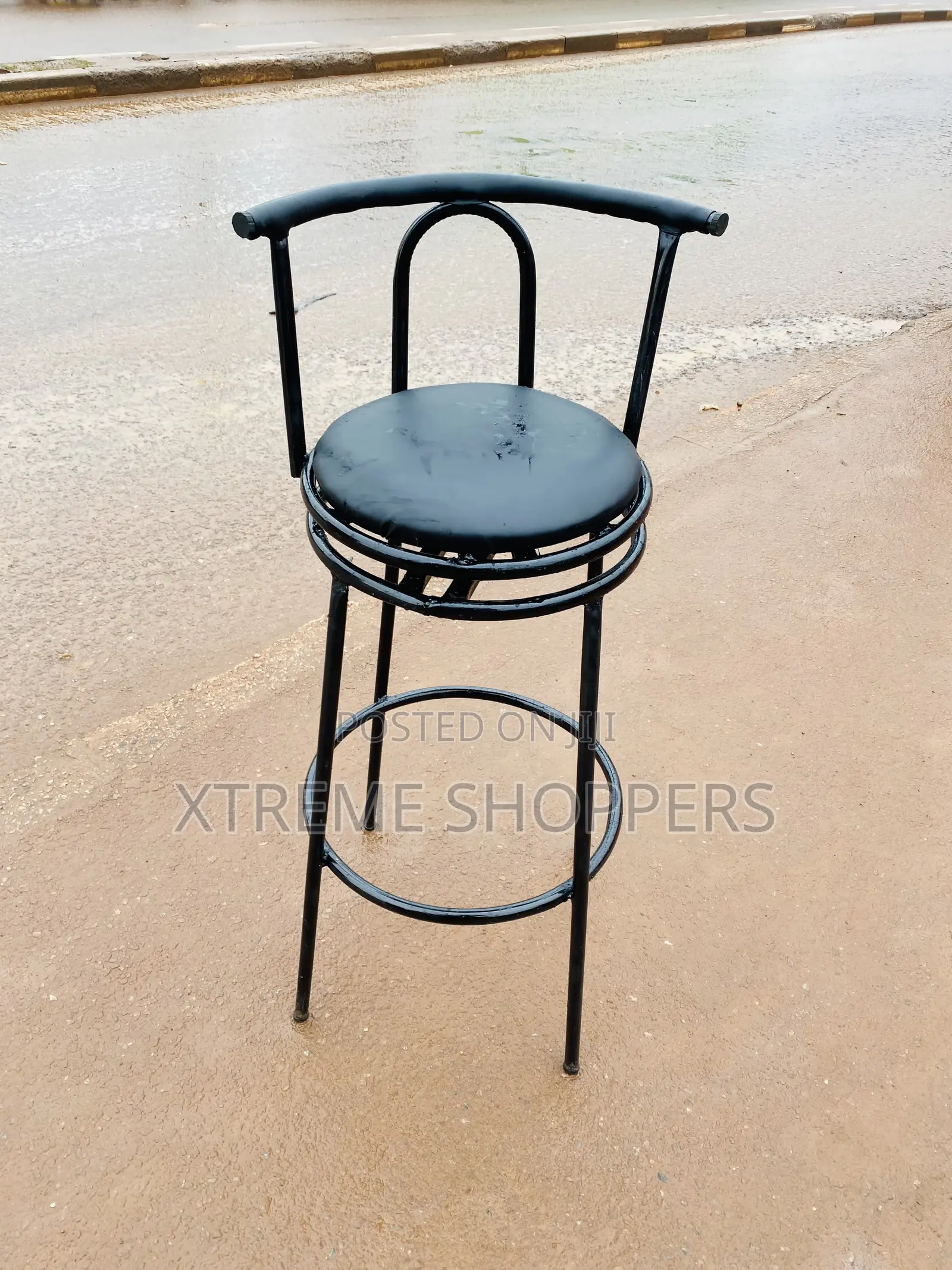 Class / Ritate/ Rotate Bar -resturant-counter Chairs