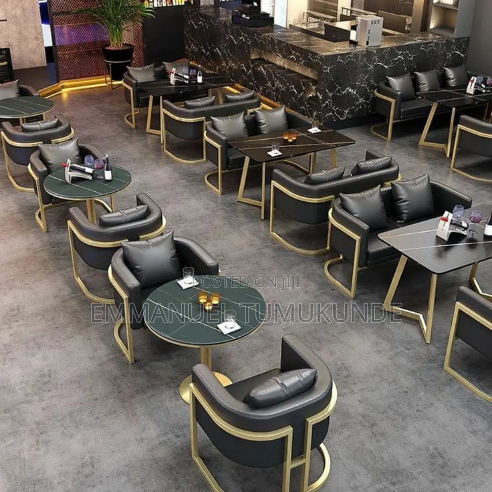 Restaurant Marbbled Seats