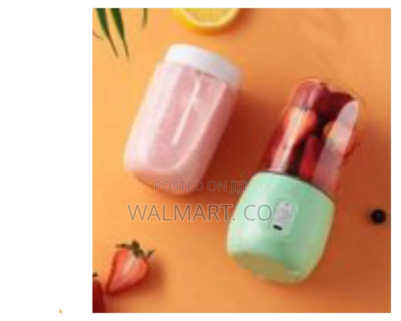 Sleek Portable Personal Blender for Smoothies and Juices