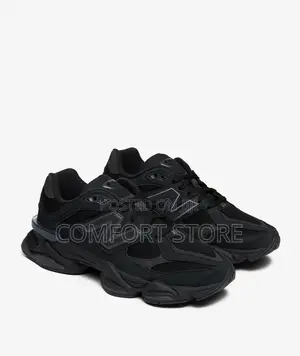 New Comfortable Balance Sneakers in Black