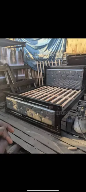 5x6 Wooden Bed
