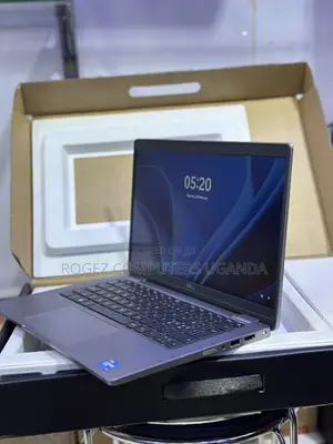 New Laptop Dell Latitude 5320 8GB Intel Core i5 SSD 256GB