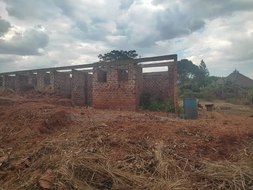 16 Motel Rooms at Zirobwe-Busiika for Sale*Prime Commercial Property