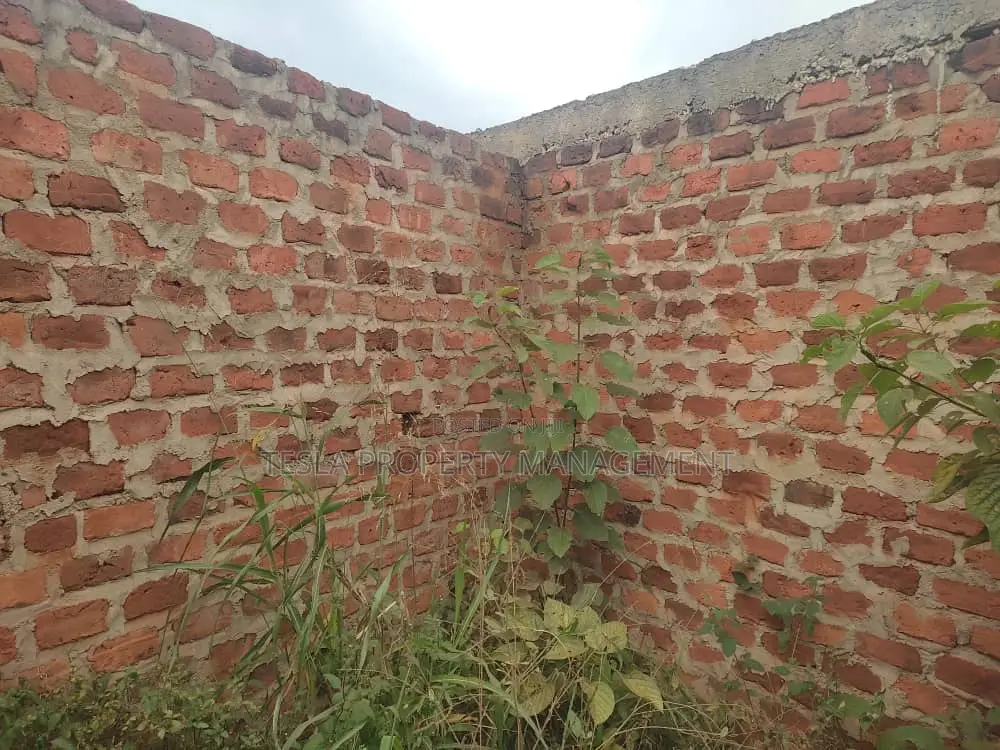 16 Motel Rooms at Zirobwe-Busiika for Sale*Prime Commercial Property
