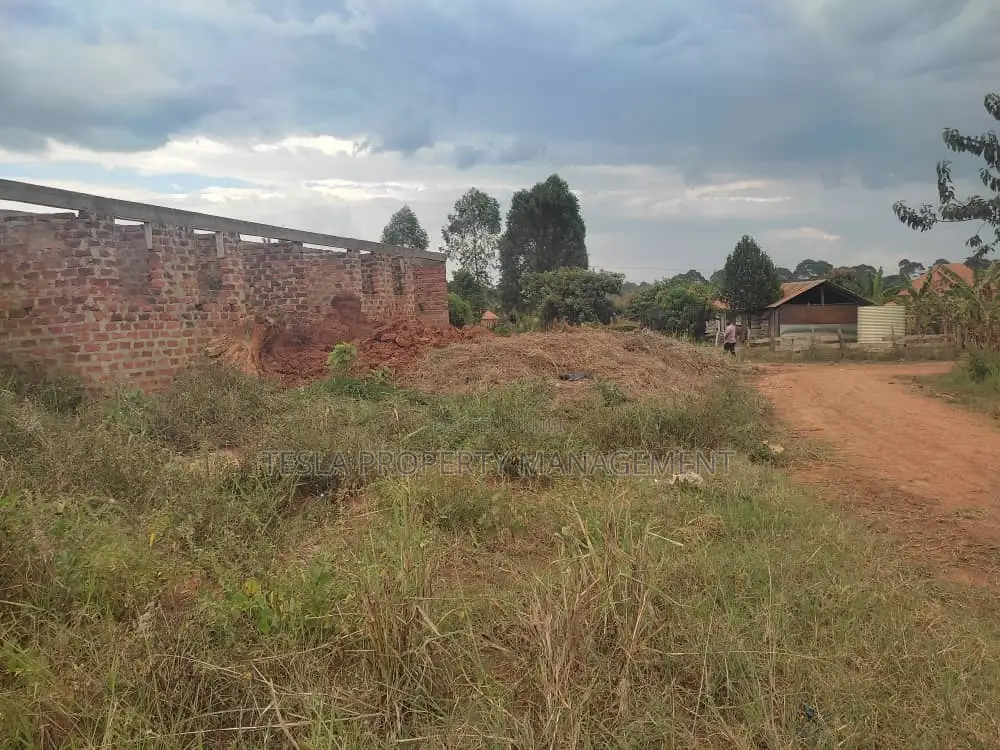 16 Motel Rooms at Zirobwe-Busiika for Sale*Prime Commercial Property