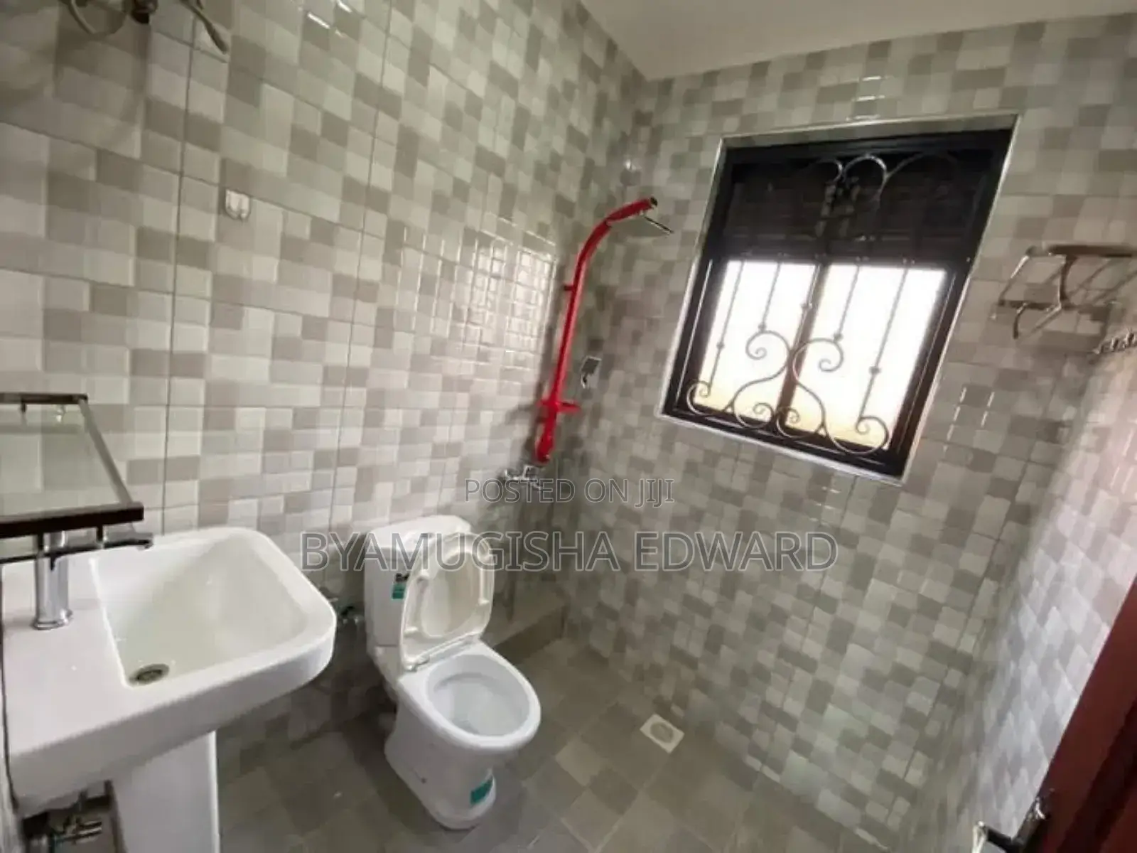2bdrm House in Kisaasi, Central Division for rent