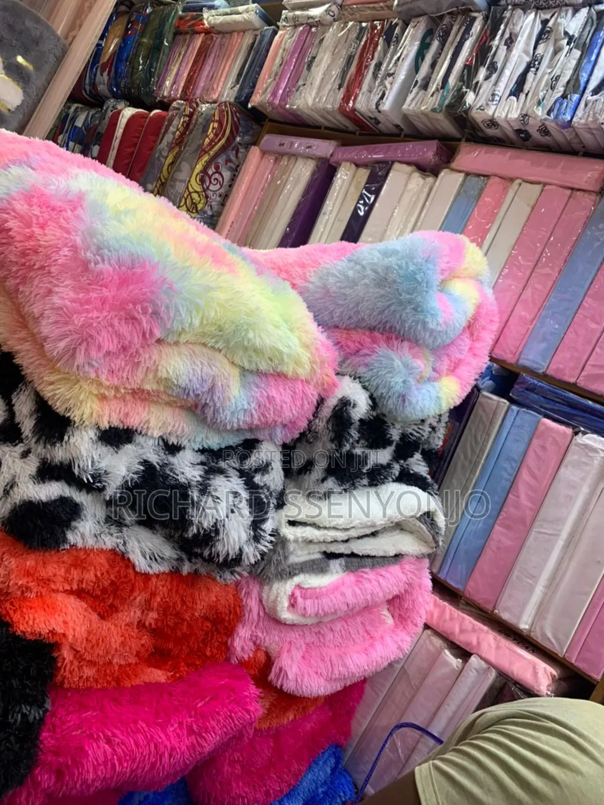 Fluffy Duvets 6pc in 6x6
