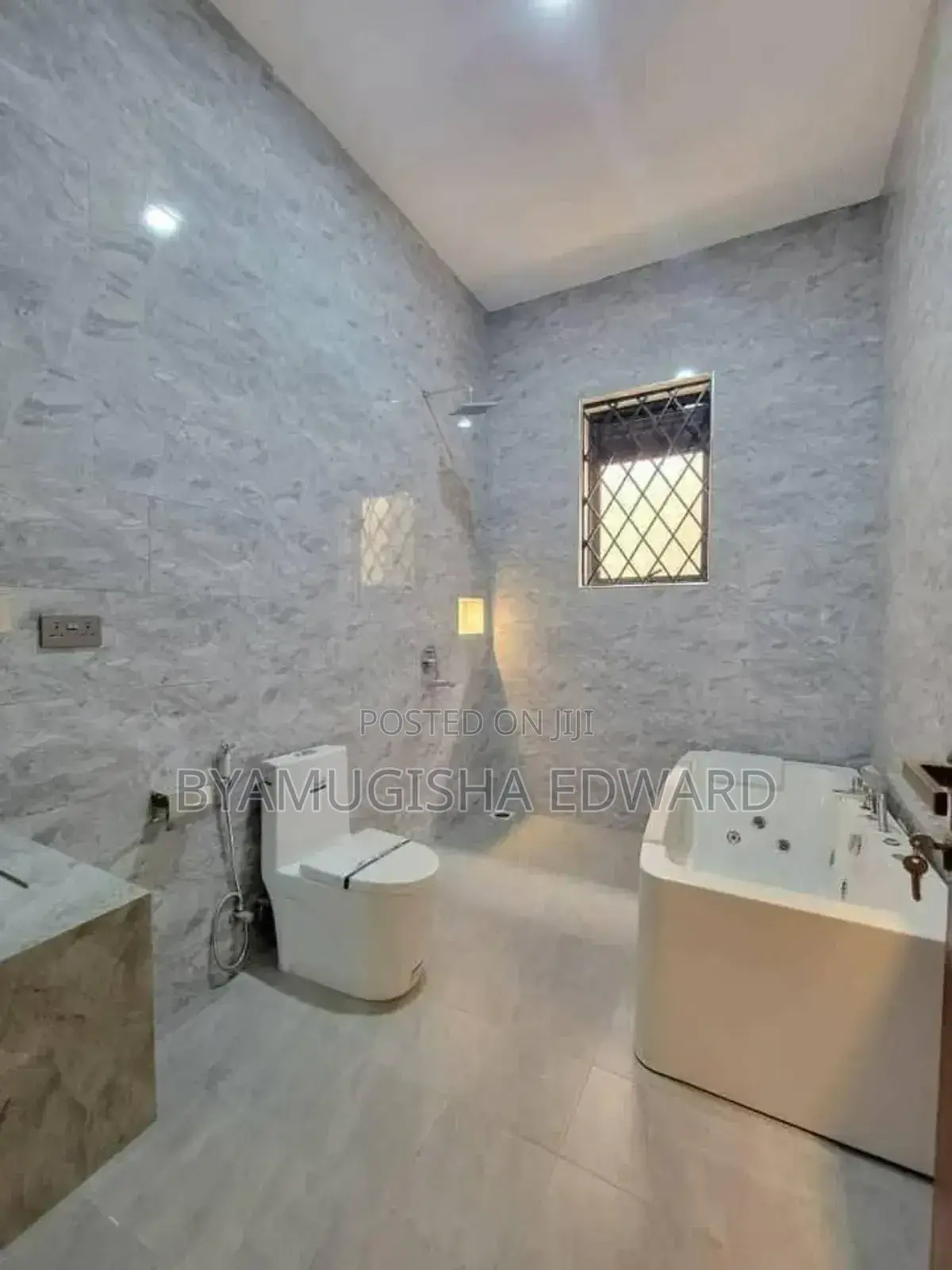 3bdrm House in Standalone Kisaasi, Central Division for rent