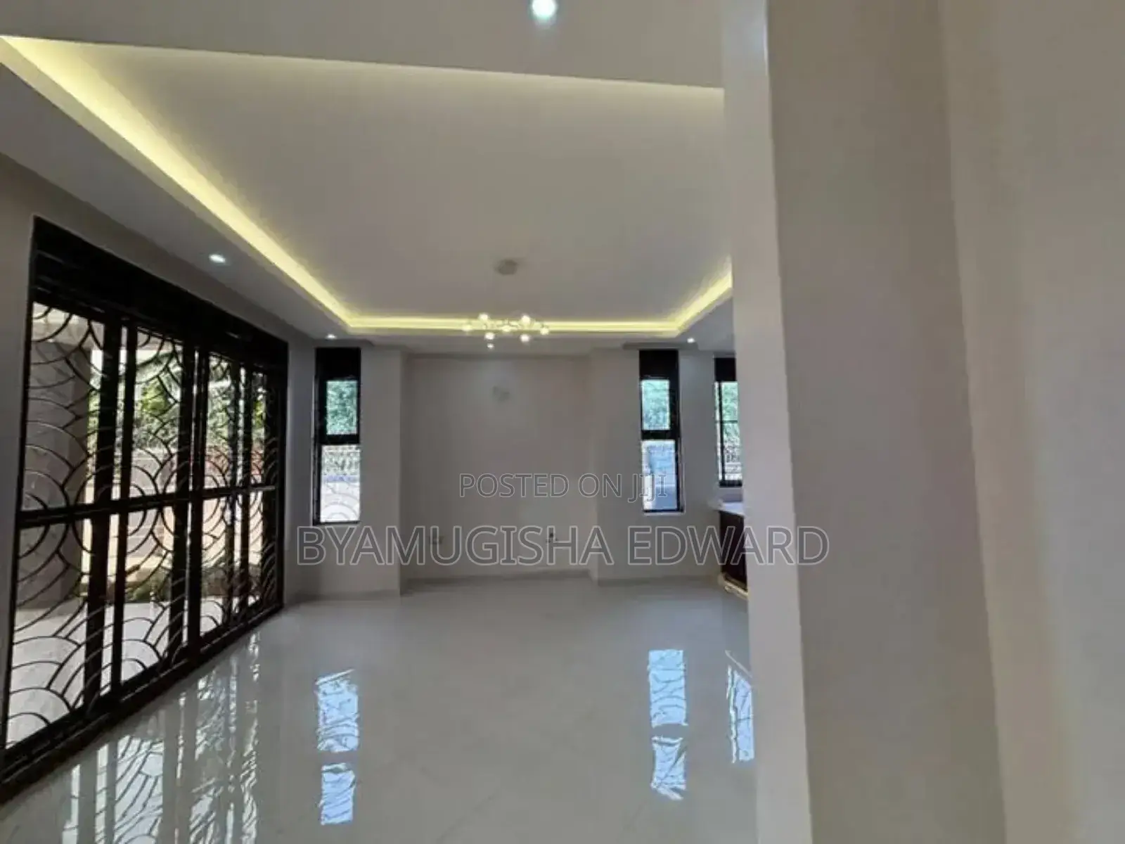 4bdrm House in Standalone Kisaasi, Central Division for rent