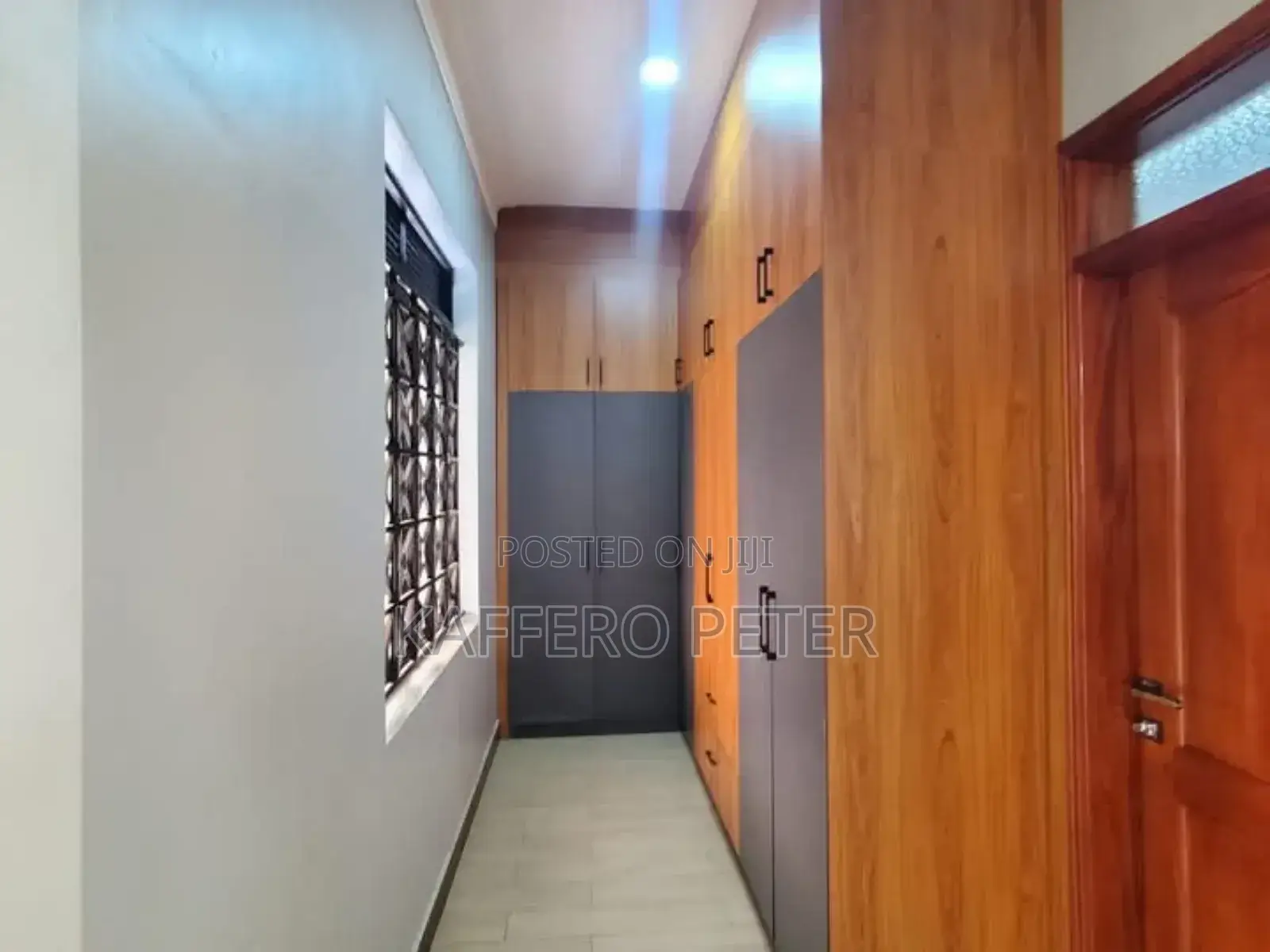3bdrm House in Standalone Kisaasi, Central Division for rent
