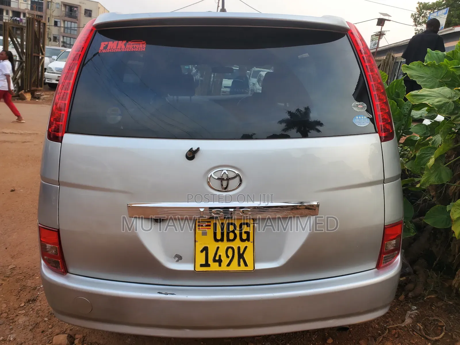 Toyota ISIS 1.8 Platana 2007 Silver
