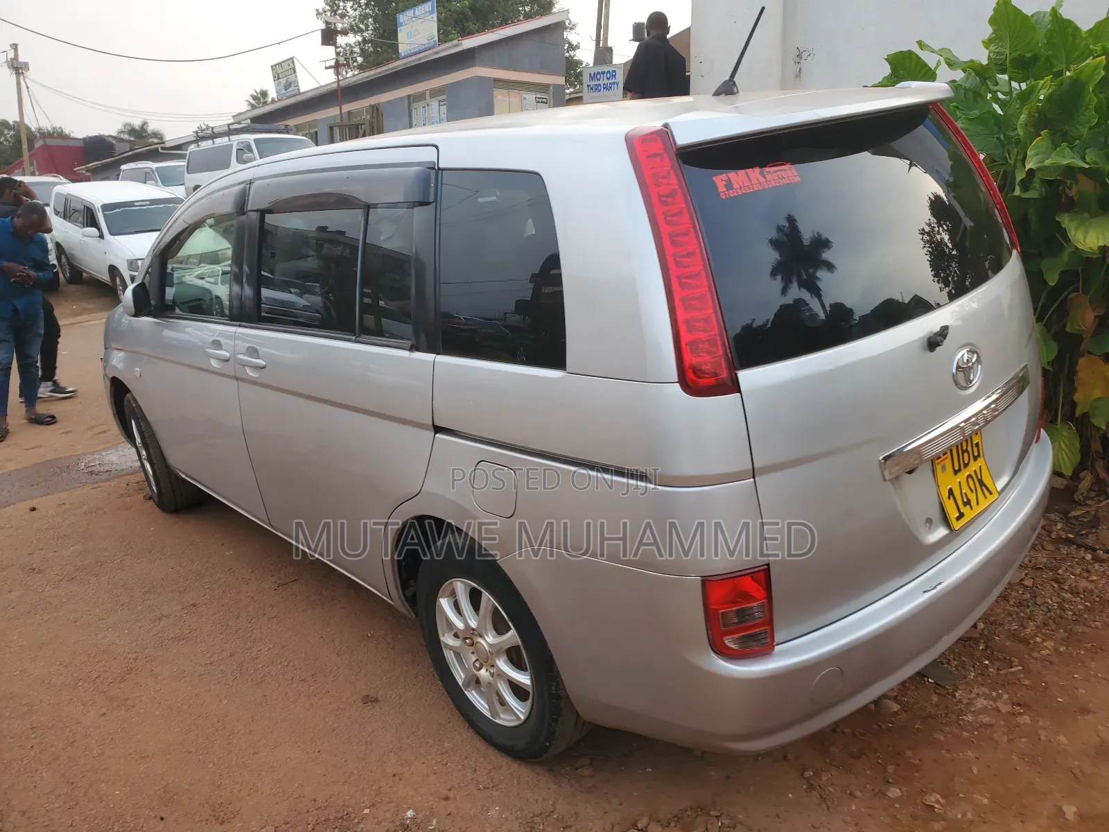 Toyota ISIS 1.8 Platana 2007 Silver