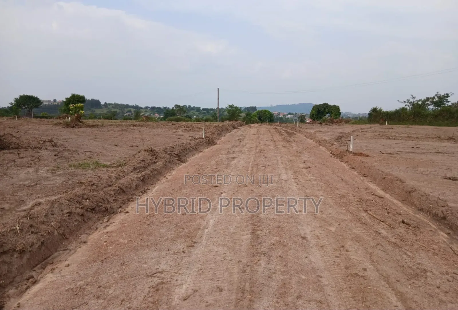Prime Plots for Sale at Kakiri Town Tarmac View Mega Estate~Hoima Rd