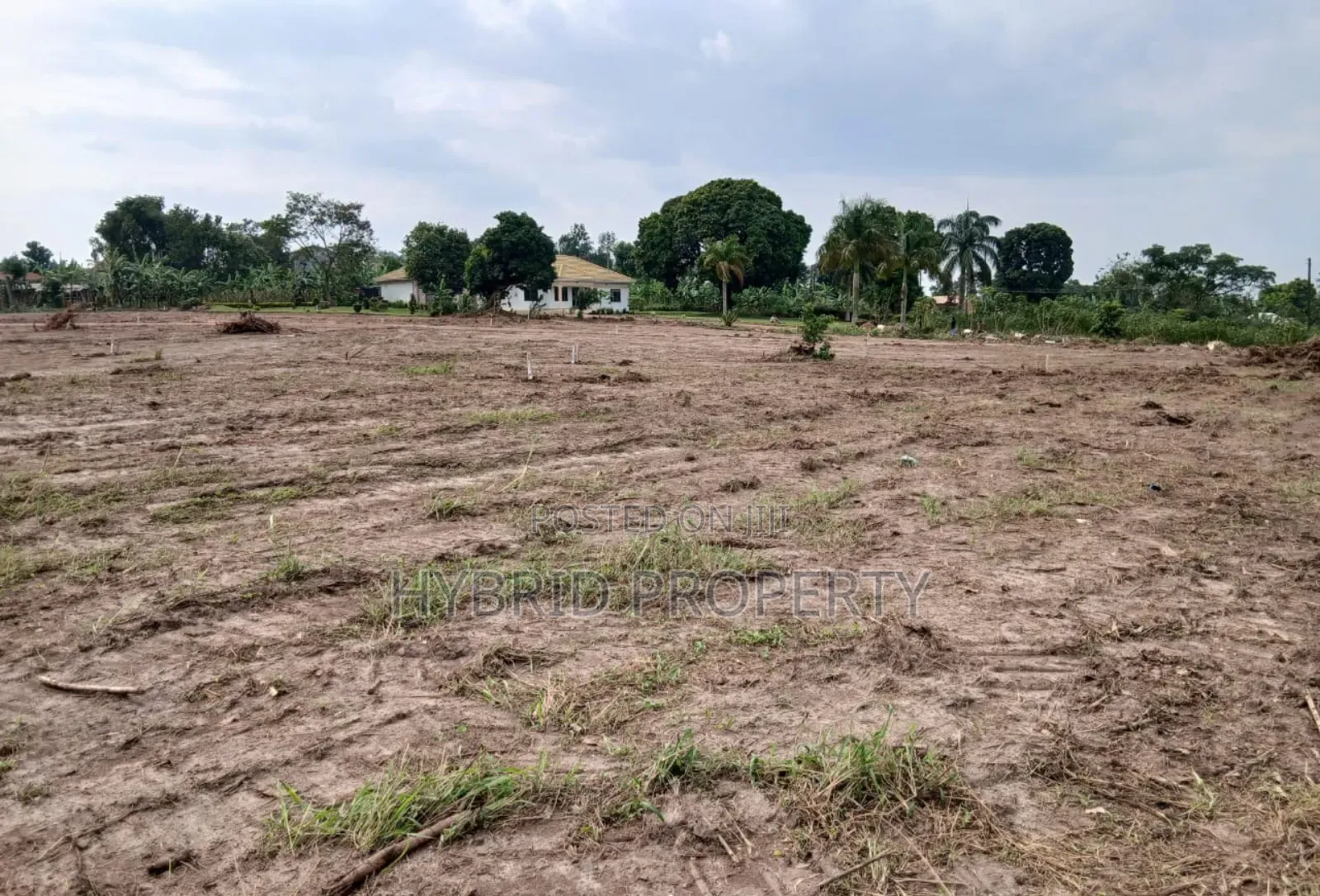 Prime Plots for Sale at Kakiri Town Tarmac View Mega Estate~Hoima Rd