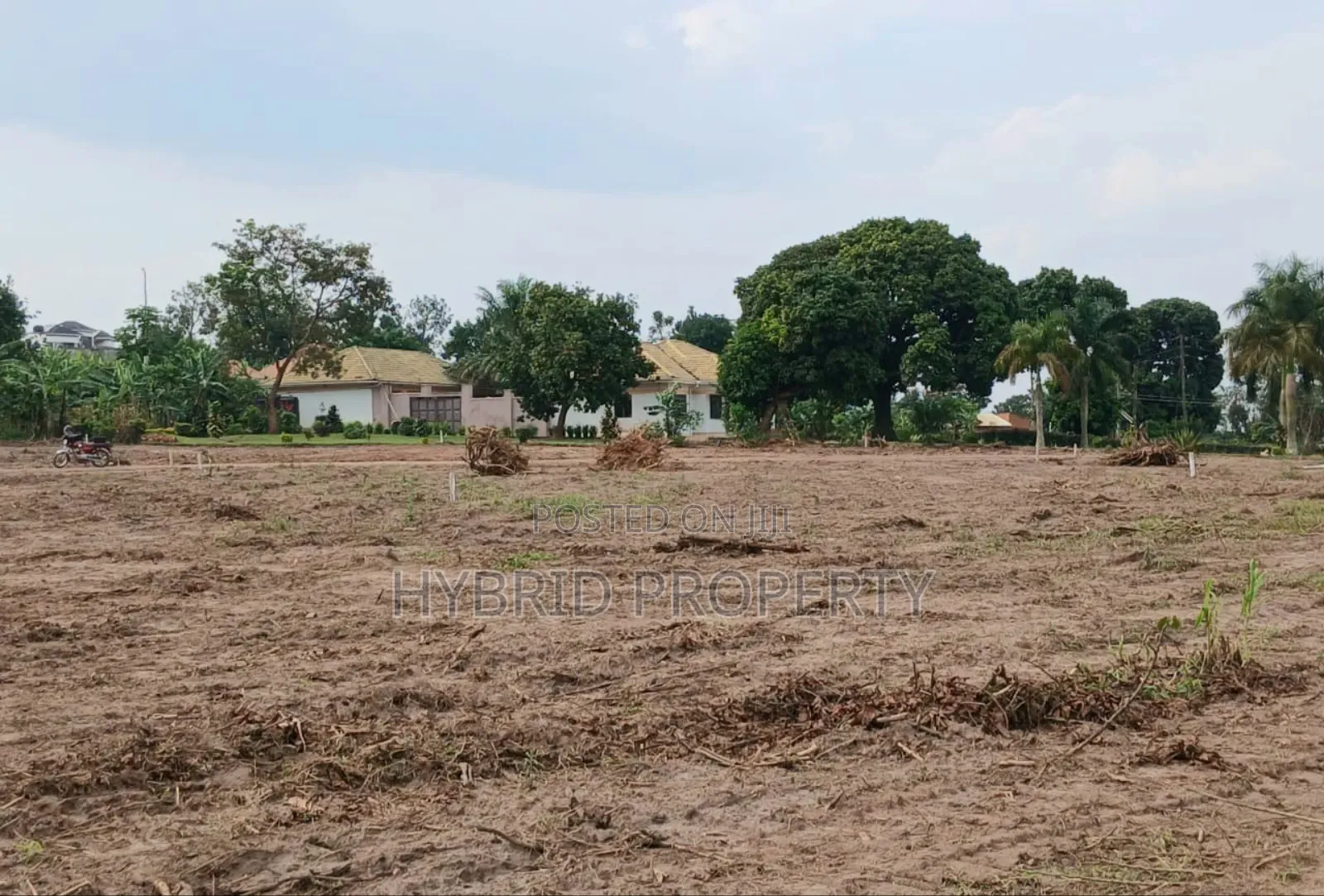 Prime Plots for Sale at Kakiri Town Tarmac View Mega Estate~Hoima Rd