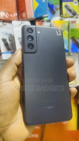 New Samsung Galaxy S21 FE 5G 128 GB Black