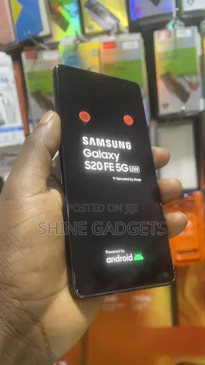 New Samsung Galaxy S20 FE 5G 128 GB Blue