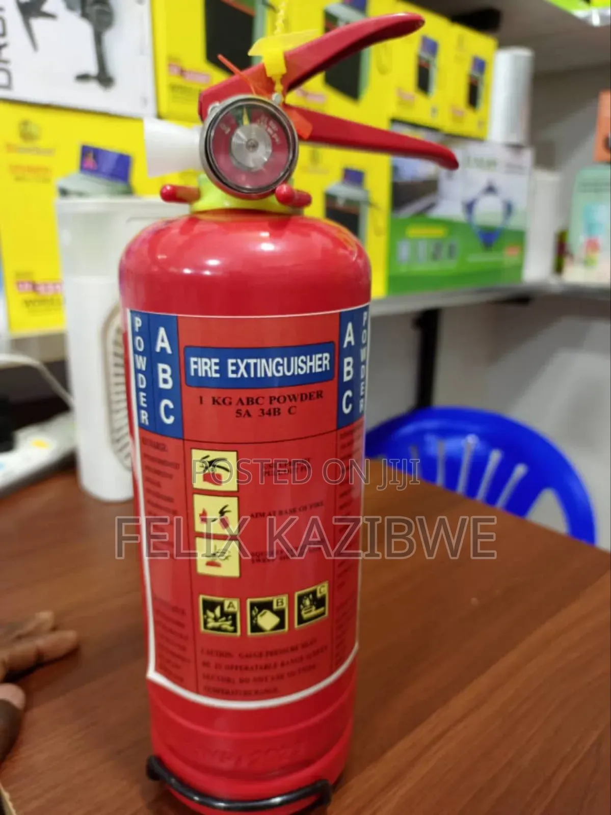 Portable 1 Kg Abc Dry Powder Fire Extinguisher.