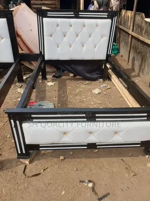 4x6 Bed Hard Wood