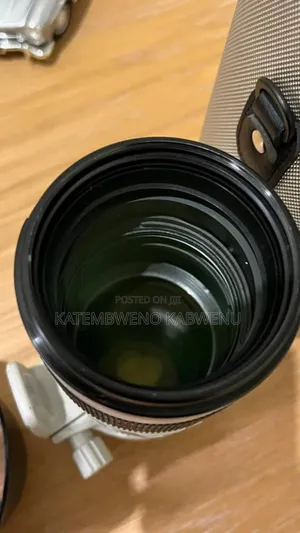 Canon Lens 70-200 F/2.8 M2 Second Generation in Good Working Condition
